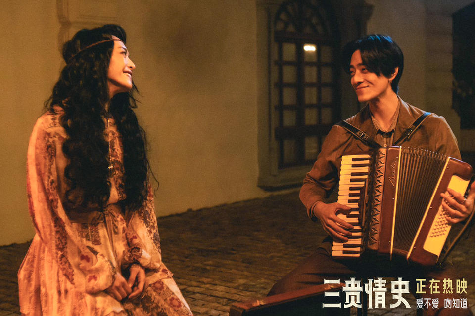 能駕馭30多億票房商業(yè)片，能拍文藝片，新銳導(dǎo)演集體冒出頭(圖3)