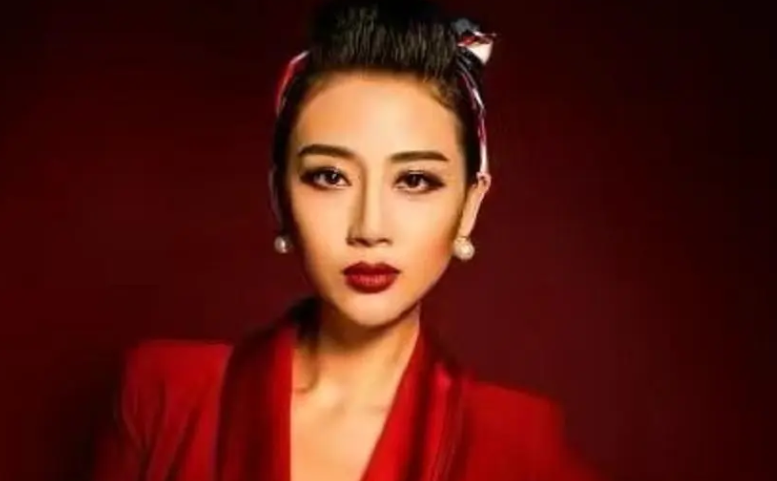 曝張繼科隱婚生子！新歡疑公司富婆股東，離婚帶娃，女方身材傲人(圖5)