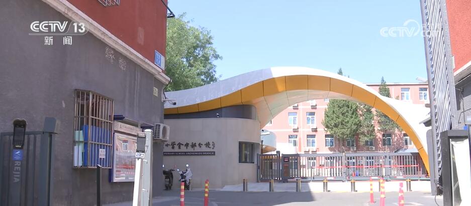 用心辦教育 寫(xiě)好“民生答卷” 托起百姓“穩(wěn)穩(wěn)的幸福”(圖12)