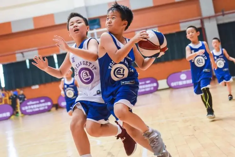 最差B-，三贏！3隊6人交易方案出爐：勇士押寶巴特勒 保羅赴魔術