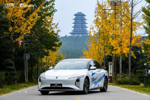 連摘雙冠！星海S7耀動2024純電動汽車性能挑戰賽！