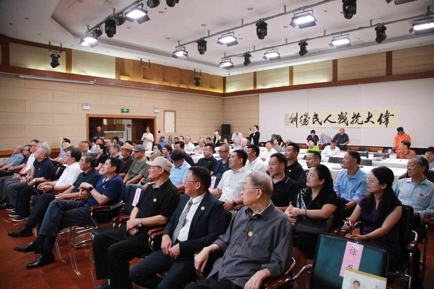 紀(jì)念中國(guó)人民抗日戰(zhàn)爭(zhēng)勝利80周年主題筆會(huì)在京舉辦(圖2)